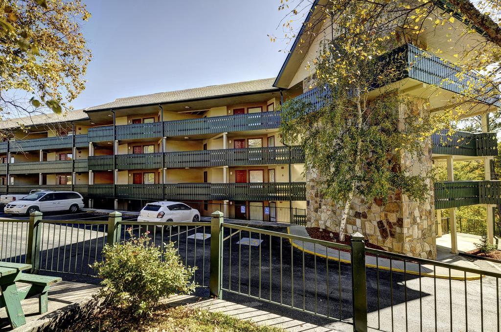 Laurel Point Resort By Capital Vacations Gatlinburg Exterior photo